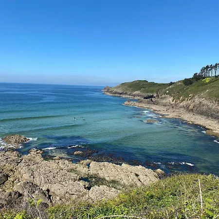 Hébergement de vacances Charming House Near Center And Beaches *