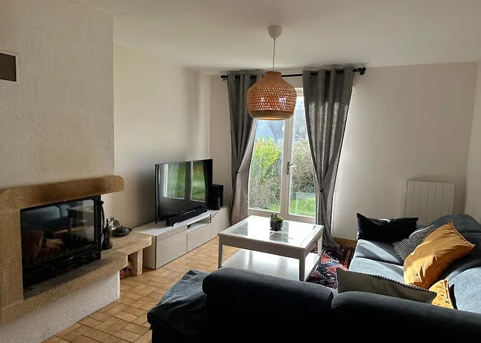 Charming House Near Center And Beaches *